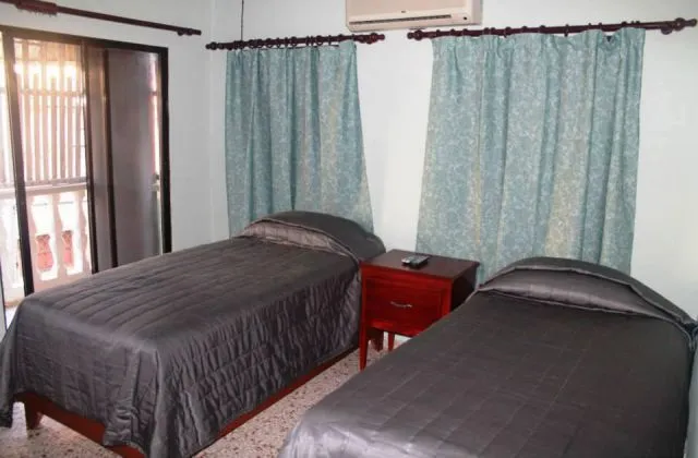 Hotel Malecon Del Este Santo Domingo room 2 petits bed